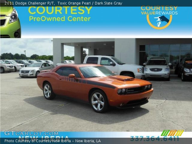 2011 Dodge Challenger R/T in Toxic Orange Pearl