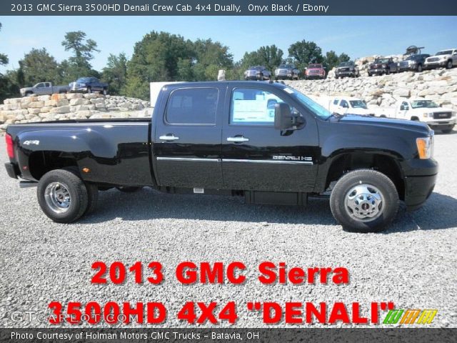 2013 GMC Sierra 3500HD Denali Crew Cab 4x4 Dually in Onyx Black