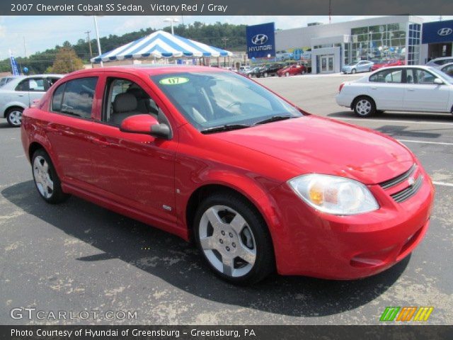 2007 Chevrolet Cobalt SS Sedan in Victory Red