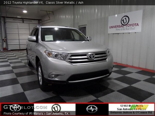 2012 Toyota Highlander V6 in Classic Silver Metallic