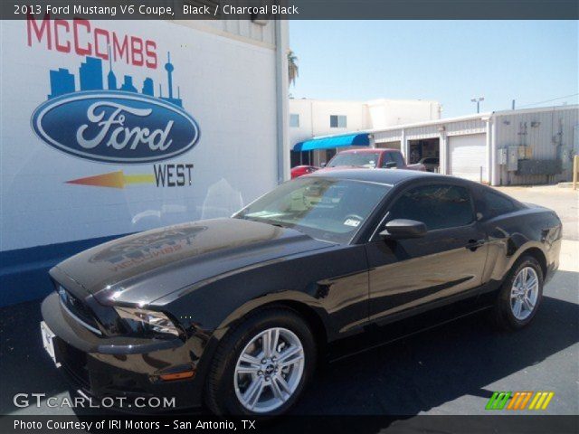 2013 Ford Mustang V6 Coupe in Black