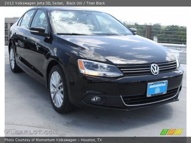 2013 Volkswagen Jetta SEL Sedan in Black Uni