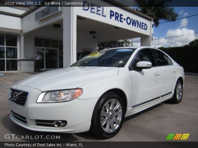 2010 Volvo S80 3.2 in Ice White