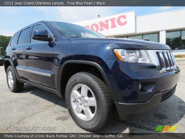 2013 Jeep Grand Cherokee Laredo in True Blue Pearl