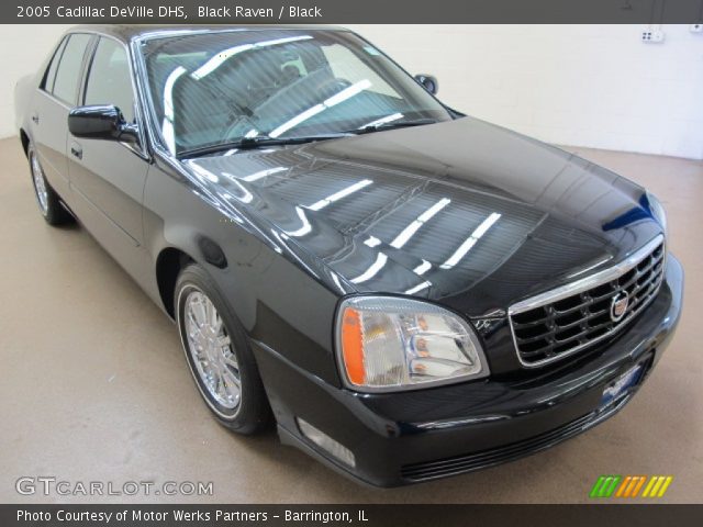2005 Cadillac DeVille DHS in Black Raven