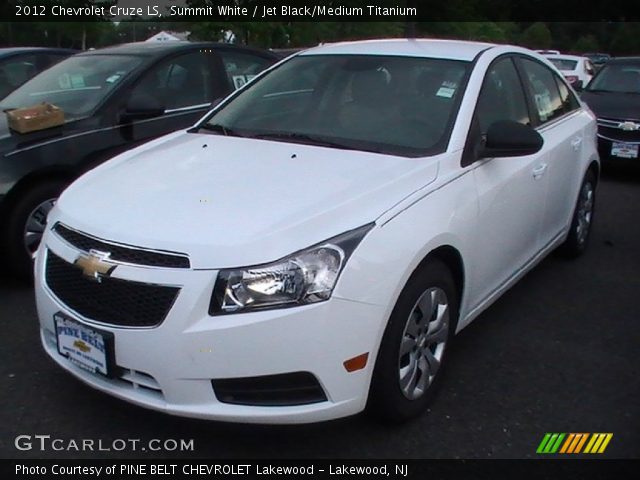 2012 Chevrolet Cruze LS in Summit White