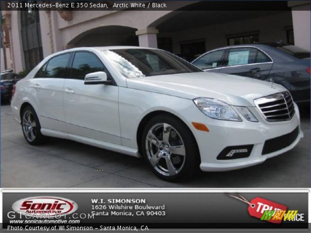2011 Mercedes-Benz E 350 Sedan in Arctic White