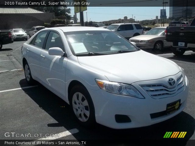 2010 Toyota Camry LE in Super White