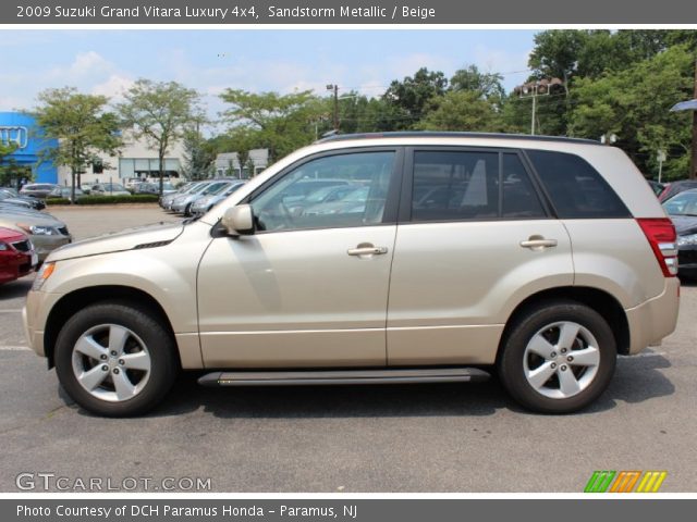 2009 Suzuki Grand Vitara Luxury 4x4 in Sandstorm Metallic