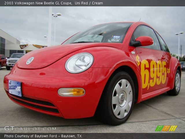 2003 Volkswagen New Beetle GL Coupe in Uni Red