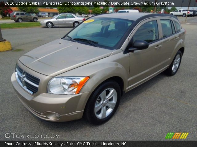 2010 Dodge Caliber Mainstreet in Light Sandstone Metallic