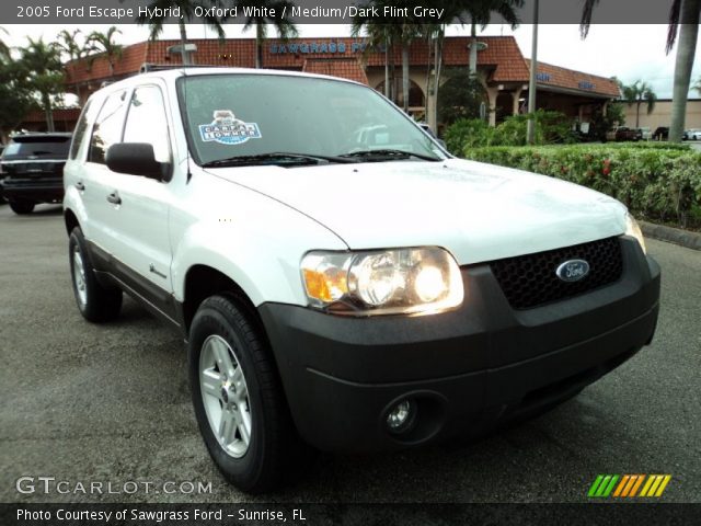 2005 Ford Escape Hybrid in Oxford White