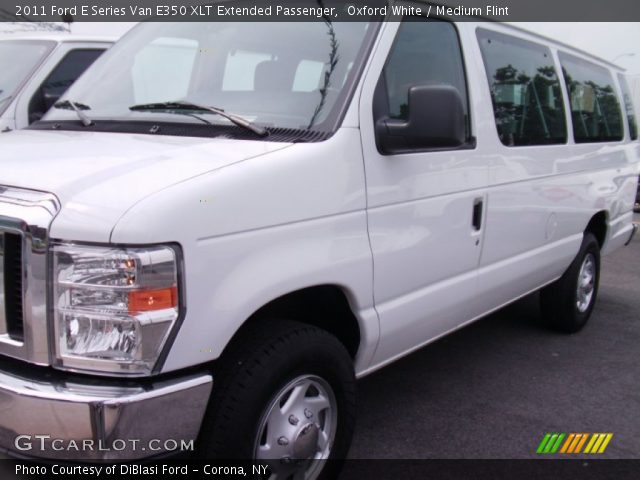 2011 Ford E Series Van E350 XLT Extended Passenger in Oxford White