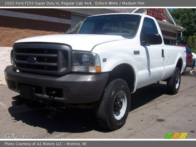 2002 Ford F250 Super Duty XL Regular Cab 4x4 in Oxford White