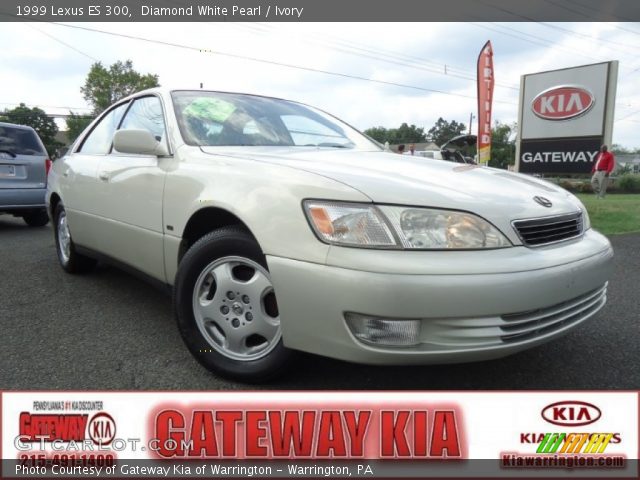 1999 Lexus ES 300 in Diamond White Pearl