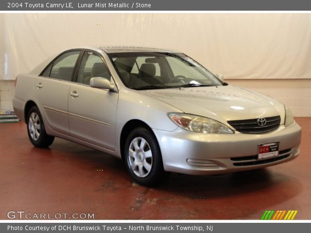 2004 Toyota Camry LE in Lunar Mist Metallic