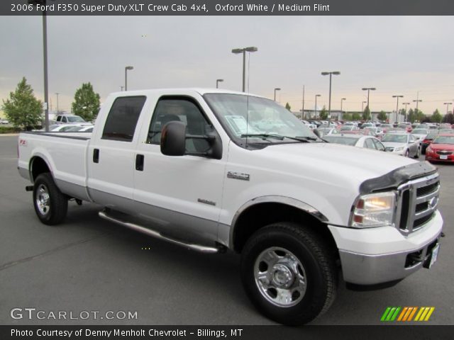 2006 Ford F350 Super Duty XLT Crew Cab 4x4 in Oxford White