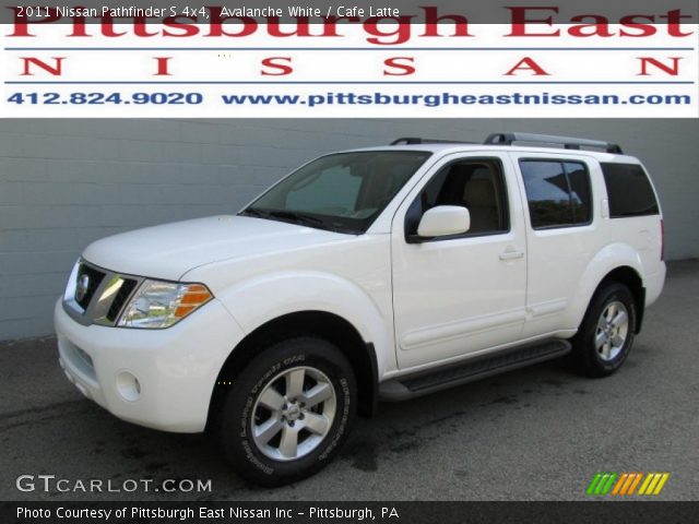 2011 Nissan Pathfinder S 4x4 in Avalanche White