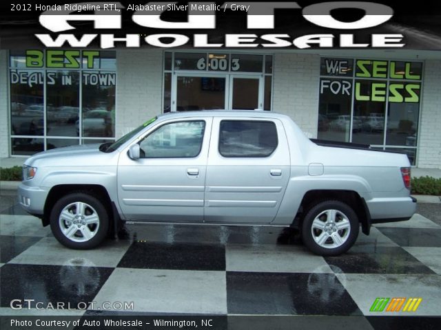 2012 Honda Ridgeline RTL in Alabaster Silver Metallic