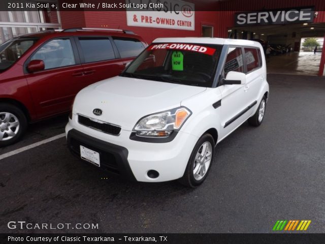 2011 Kia Soul + in Clear White