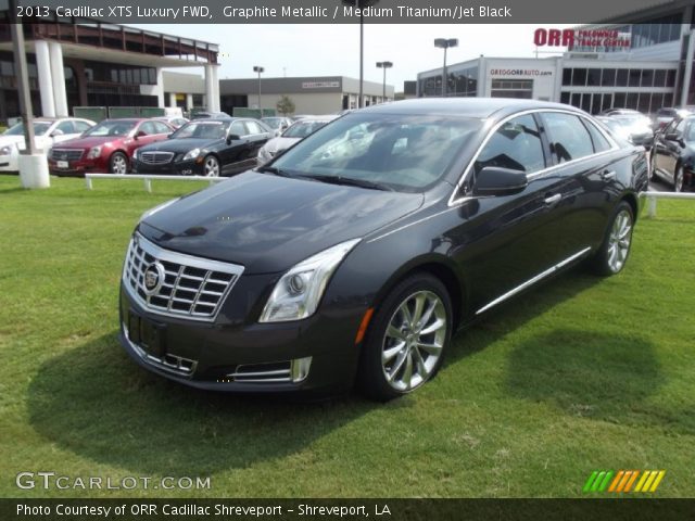 2013 Cadillac XTS Luxury FWD in Graphite Metallic
