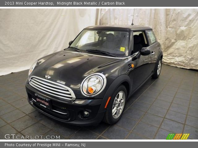 2013 Mini Cooper Hardtop in Midnight Black Metallic