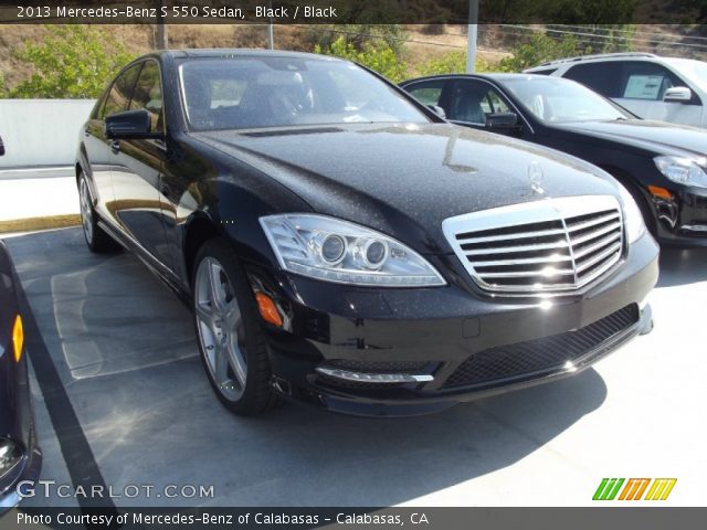2013 Mercedes-Benz S 550 Sedan in Black