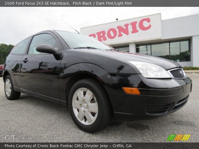 2006 Ford Focus ZX3 SE Hatchback in Pitch Black