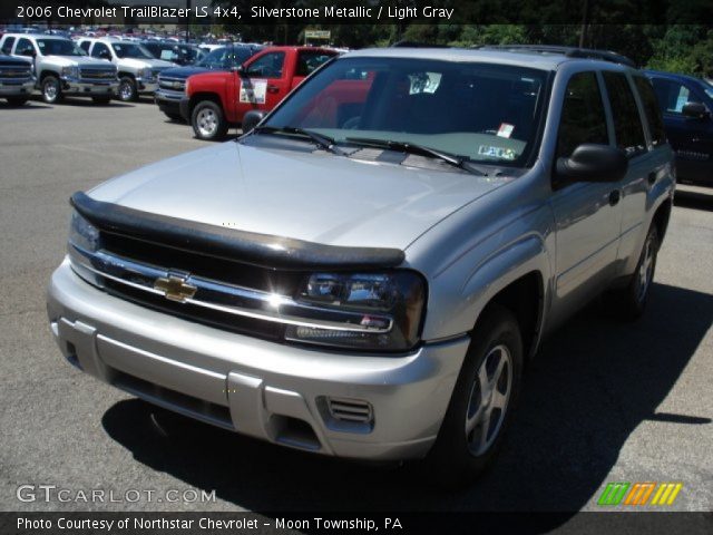2006 Chevrolet TrailBlazer LS 4x4 in Silverstone Metallic
