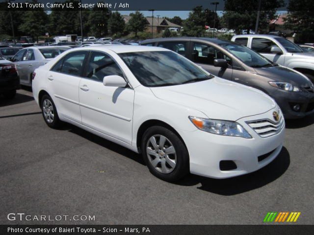 2011 Toyota Camry LE in Super White