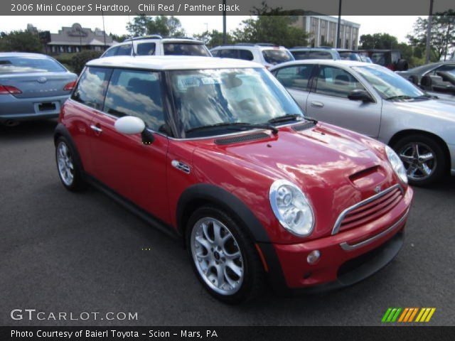 2006 Mini Cooper S Hardtop in Chili Red