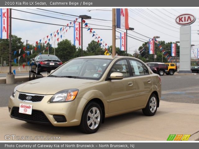 2010 Kia Rio LX Sedan in Cashmere Beige