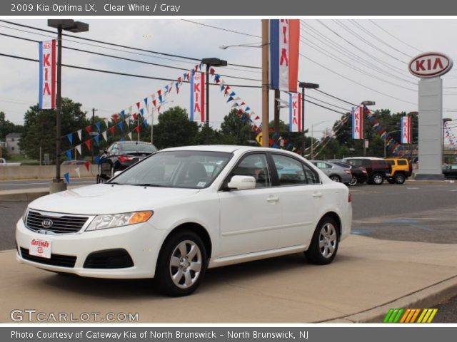 2009 Kia Optima LX in Clear White