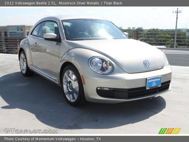 2012 Volkswagen Beetle 2.5L in Moonrock Silver Metallic