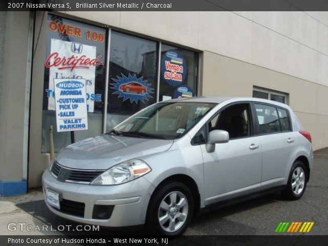 2007 Nissan Versa S in Brilliant Silver Metallic