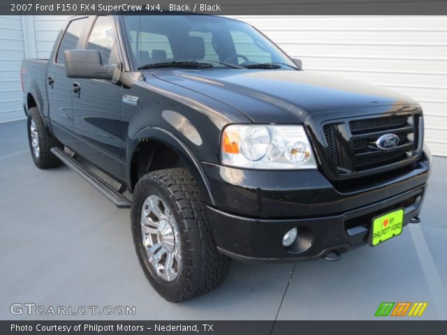 2007 Ford F150 FX4 SuperCrew 4x4 in Black