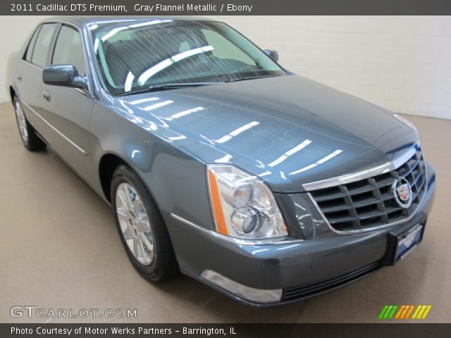 2011 Cadillac DTS Premium in Gray Flannel Metallic