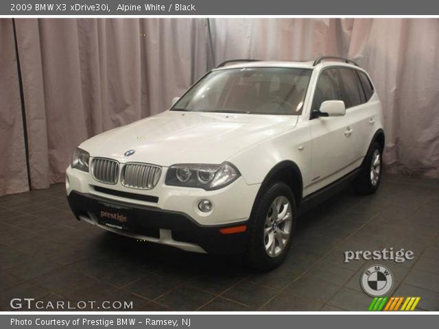 2009 BMW X3 xDrive30i in Alpine White