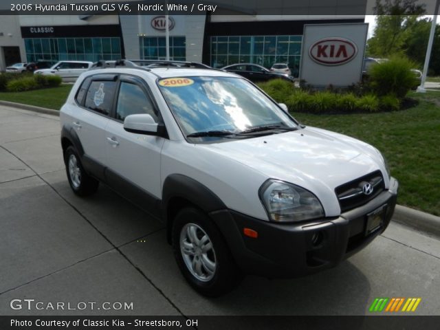 2006 Hyundai Tucson GLS V6 in Nordic White