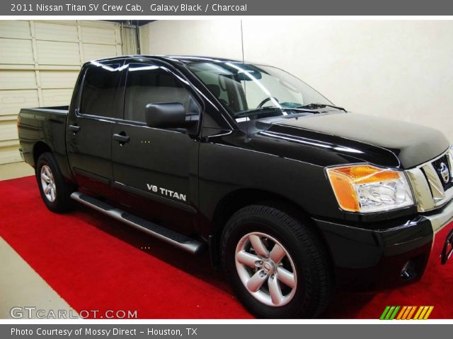 2011 Nissan Titan SV Crew Cab in Galaxy Black