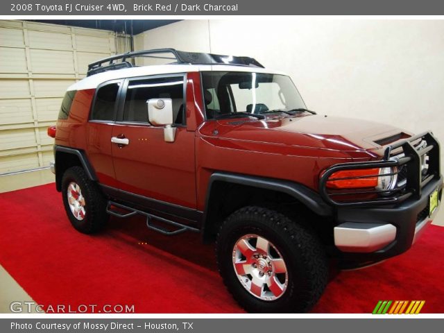 2008 Toyota FJ Cruiser 4WD in Brick Red