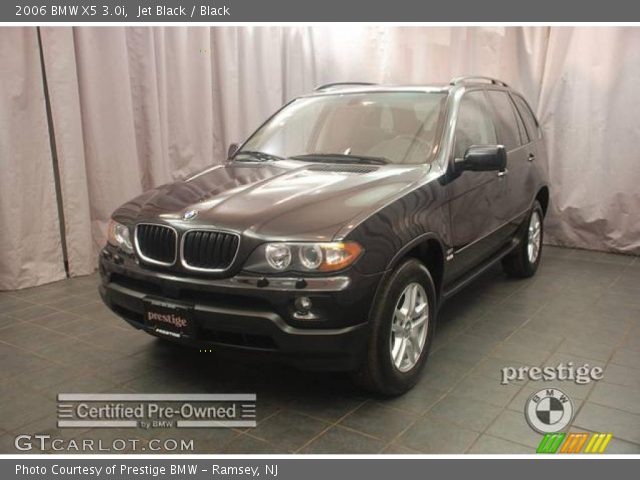 2006 BMW X5 3.0i in Jet Black