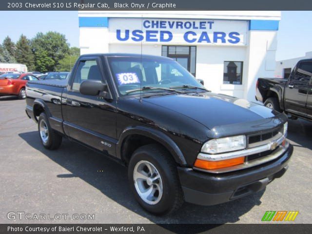 2003 Chevrolet S10 LS Regular Cab in Black Onyx