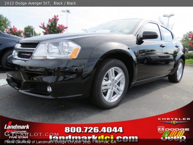 2013 Dodge Avenger SXT in Black