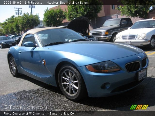 2003 BMW Z4 2.5i Roadster in Maldives Blue Metallic