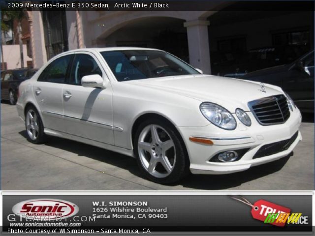 2009 Mercedes-Benz E 350 Sedan in Arctic White