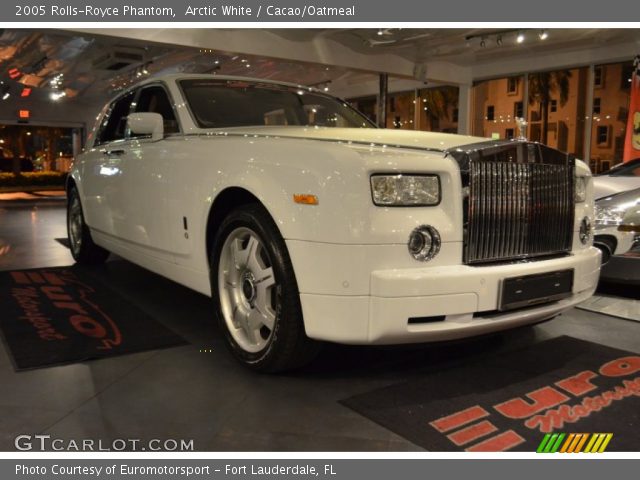 2005 Rolls-Royce Phantom  in Arctic White
