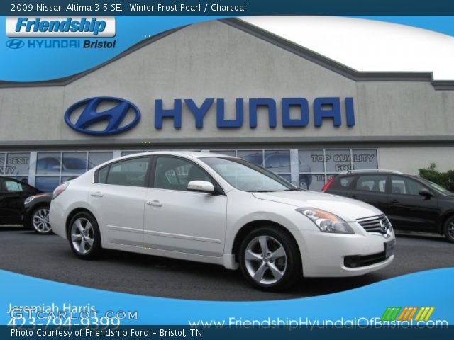 2009 Nissan Altima 3.5 SE in Winter Frost Pearl