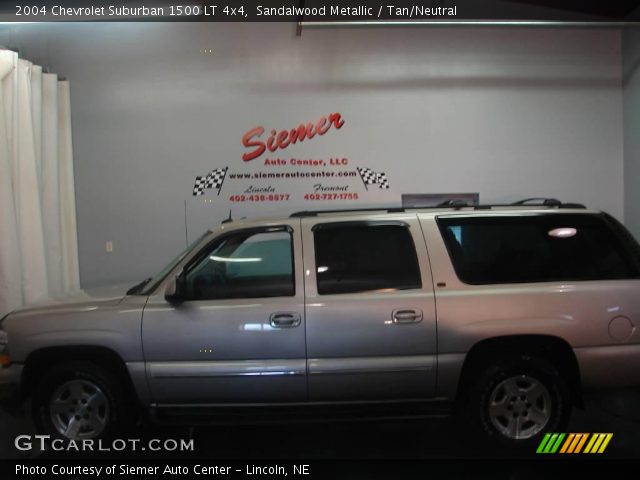 2004 Chevrolet Suburban 1500 LT 4x4 in Sandalwood Metallic