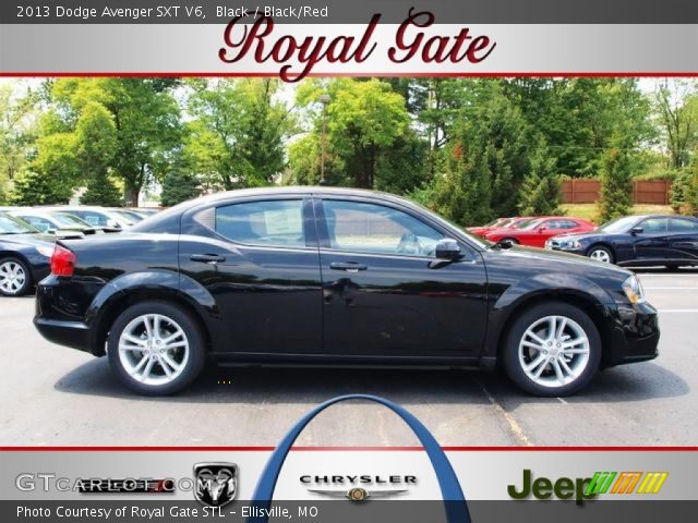 2013 Dodge Avenger SXT V6 in Black